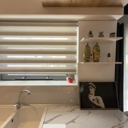 Rhodes Diamond Luxury Flat In The Heart Of Town * Rhodes City