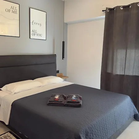 Rhodes Diamond Luxury Flat In The Heart Of Town דירה