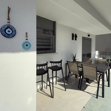 דירה Rhodes Diamond Luxury Flat In The Heart Of Town