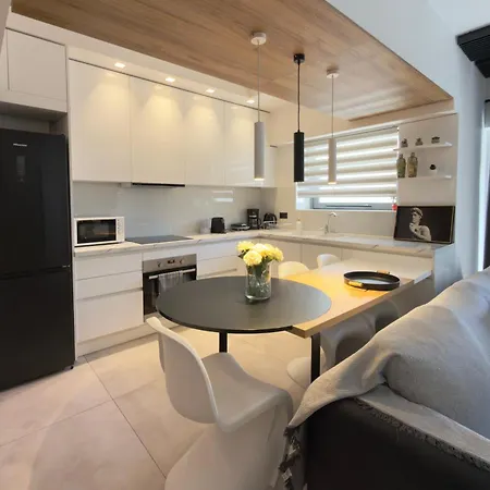 דירה Rhodes Diamond Luxury Flat In The Heart Of Town *